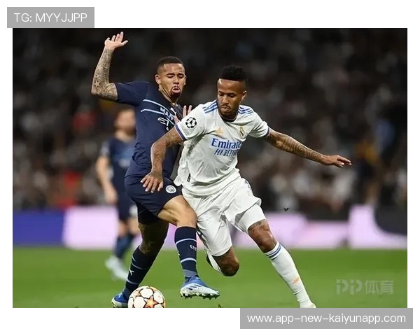 欧冠淘汰赛预测热议不断，专家争论激烈